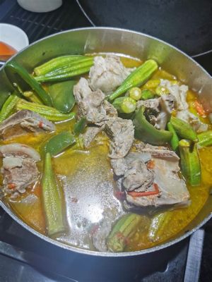  Sinigang na Baboy! Sour and Savory Symphony Exploding on Your Tongue